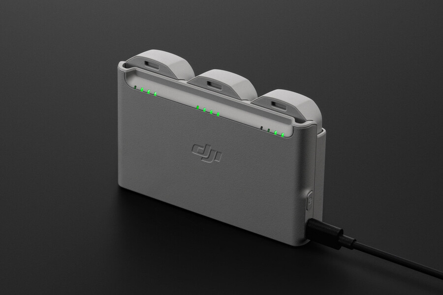 stație de încărcare bidirecțională dji neo